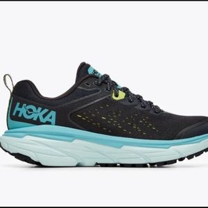 NWOT HOKA One One Challenger ATR 6 Trail Running Shoes